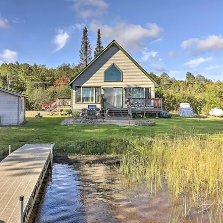 Hurley Lakefront Hideaway With Fire Pit And Dock!